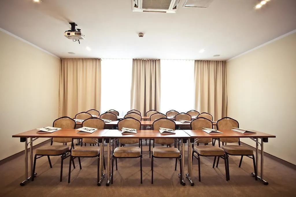 Hotel Mazovia Airport Modlin Новы-Двур-Мазовецкий Польша