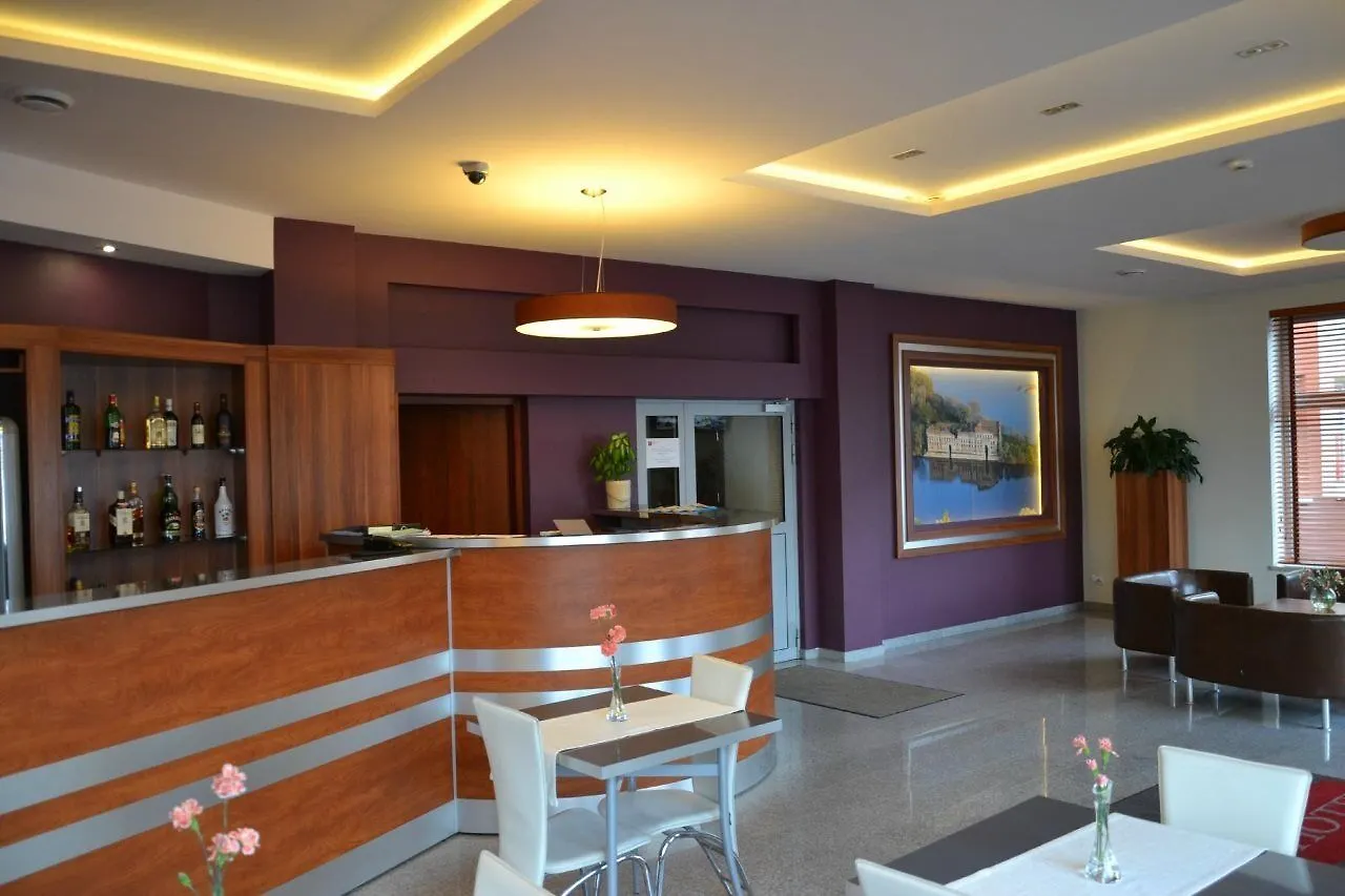 Hotel Mazovia Airport Modlin Новы-Двур-Мазовецкий
